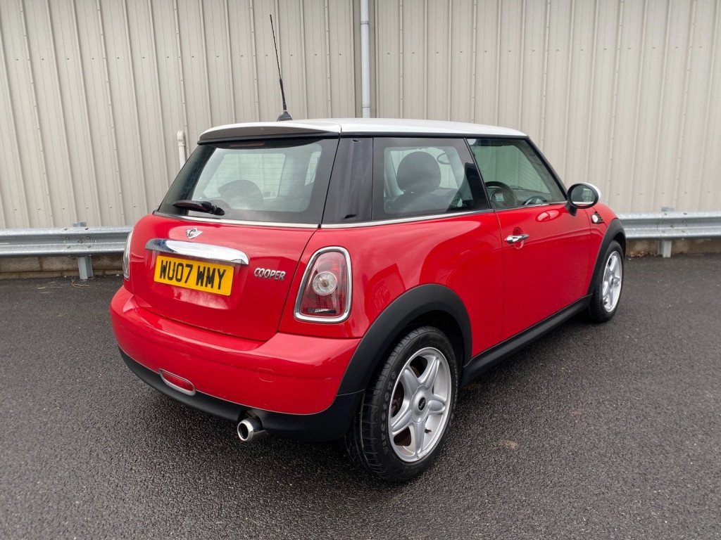 MINI HATCH COOPER