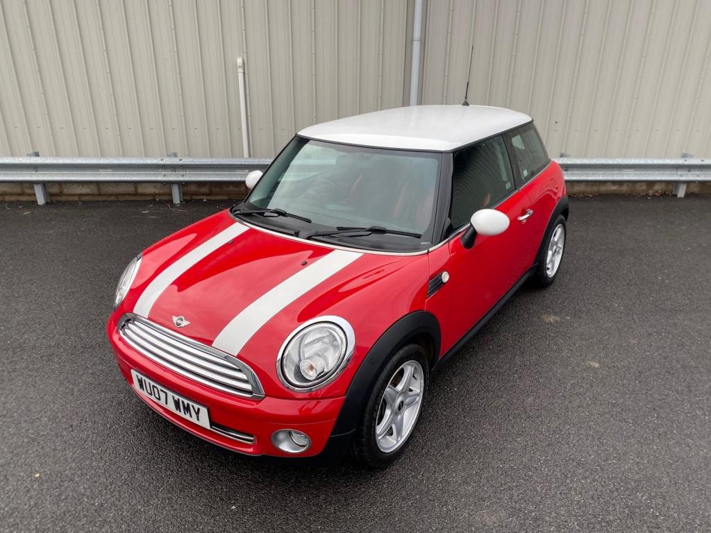 MINI HATCH COOPER