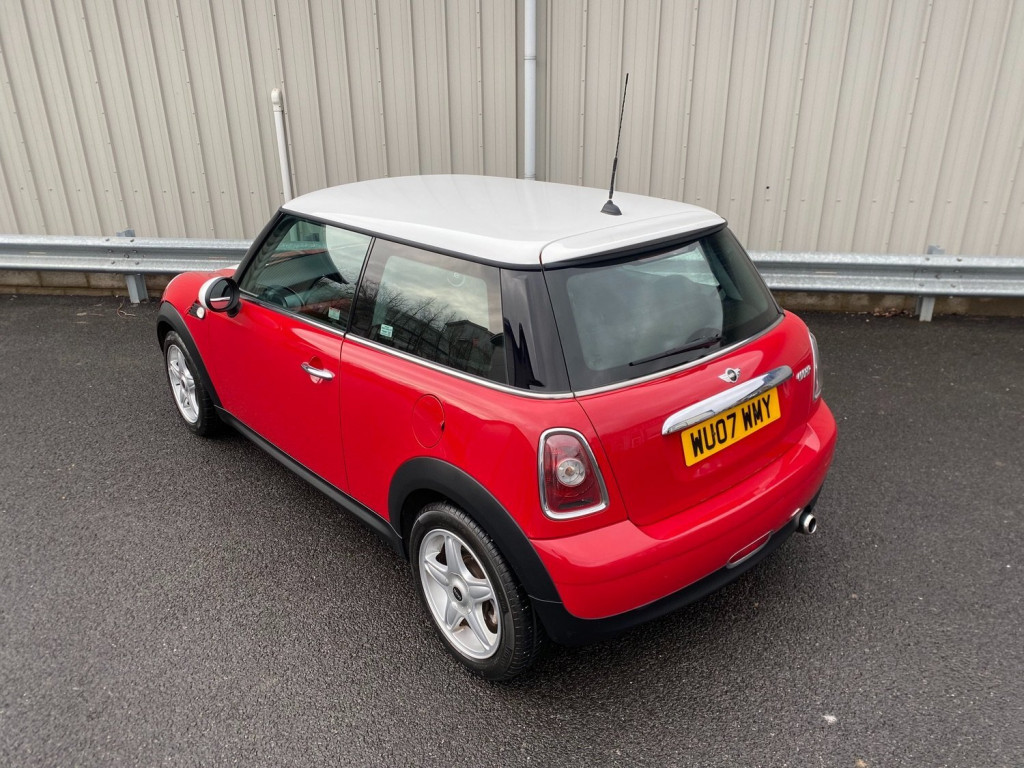 MINI HATCH COOPER
