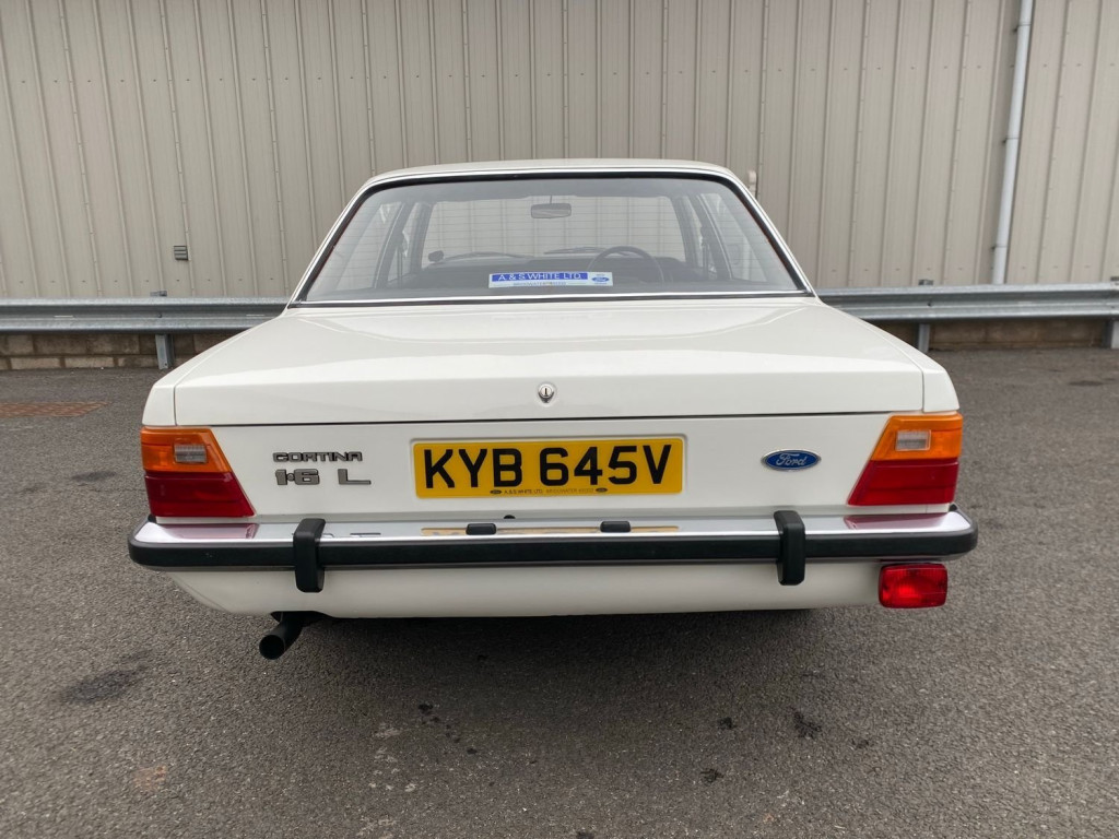 FORD CORTINA