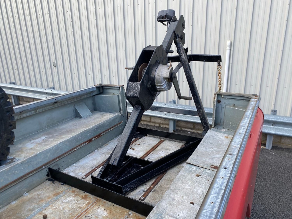 LAND ROVER SERIES III