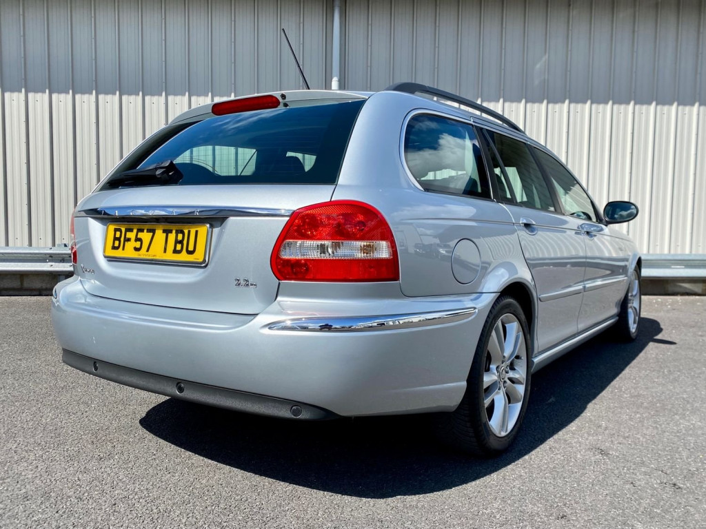 JAGUAR X-TYPE
