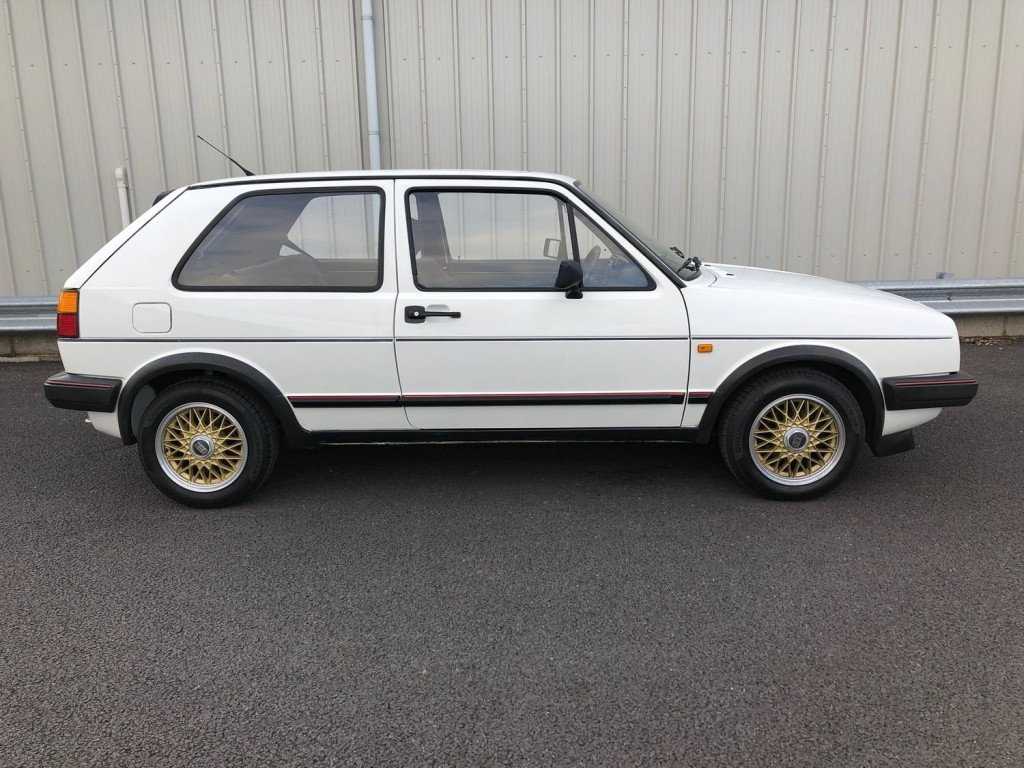 View VOLKSWAGEN GOLF GTI MK2 1.8 8V 'TYPE 19' 3DR