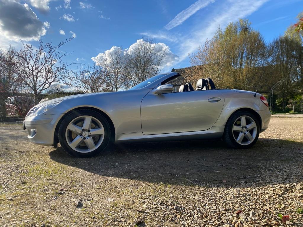 MERCEDES-BENZ SLK
