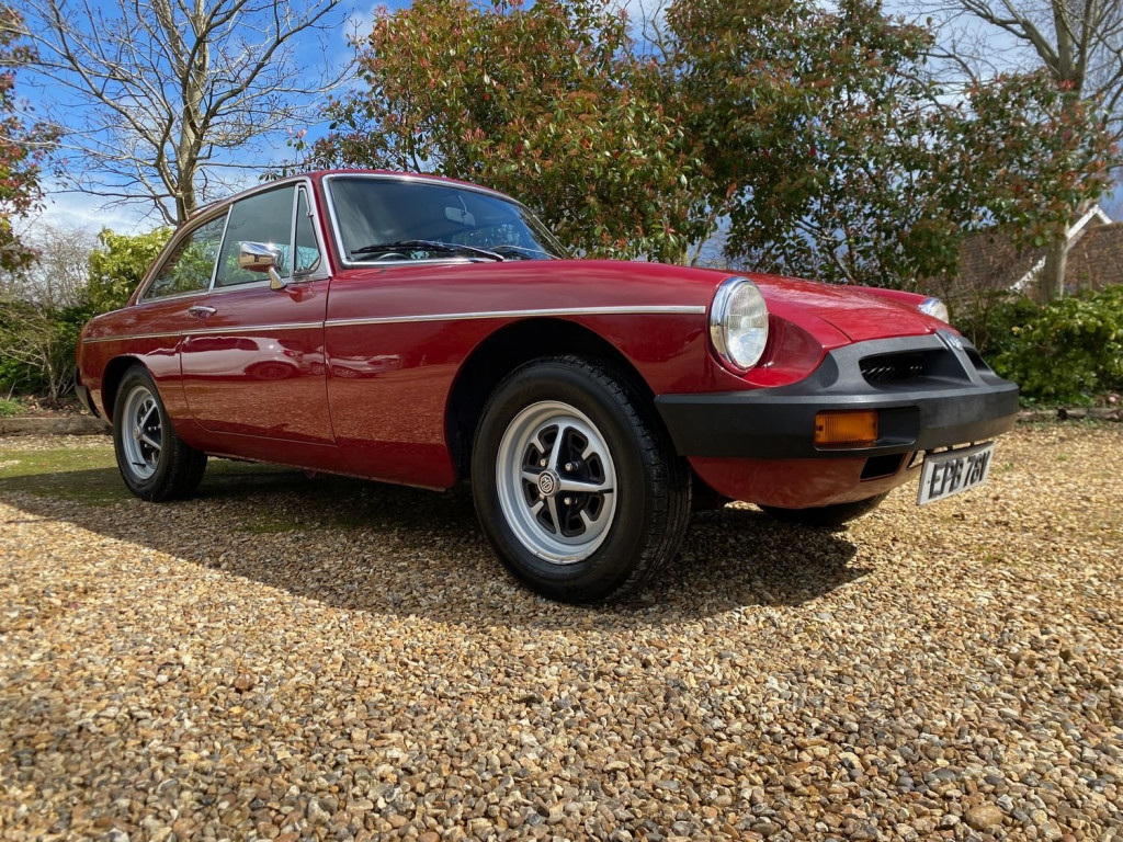 View MG MGB 1800 GT COUPE WITH OVERDRIVE