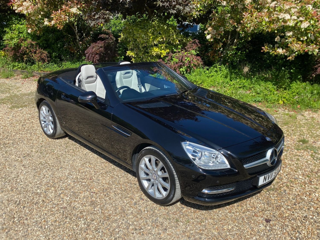 View MERCEDES-BENZ SLK SLK200 1.8 BLUEEFFICIENCY