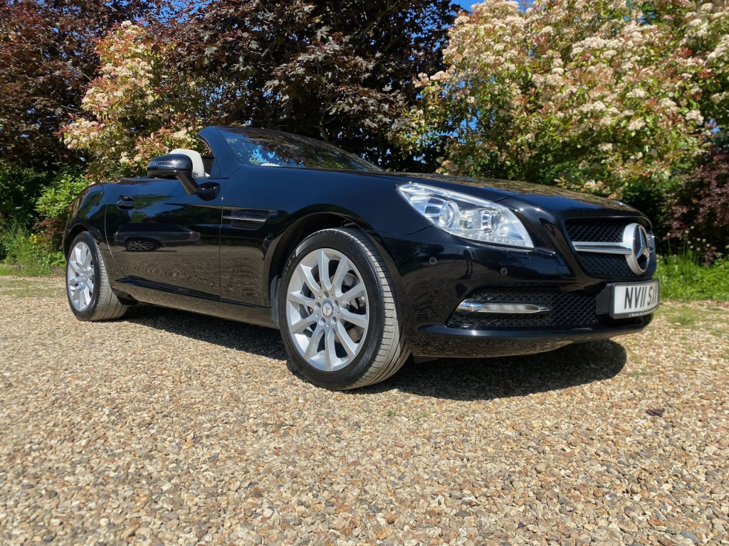 View MERCEDES-BENZ SLK SLK200 1.8 BLUEEFFICIENCY