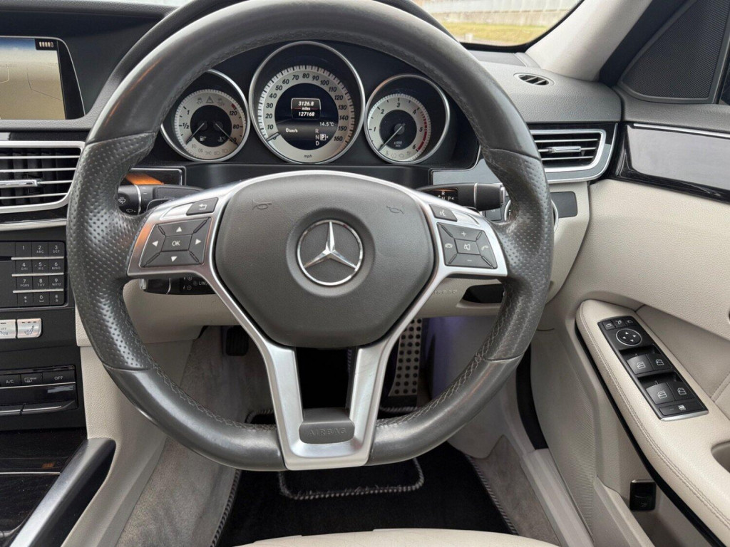 MERCEDES-BENZ E CLASS