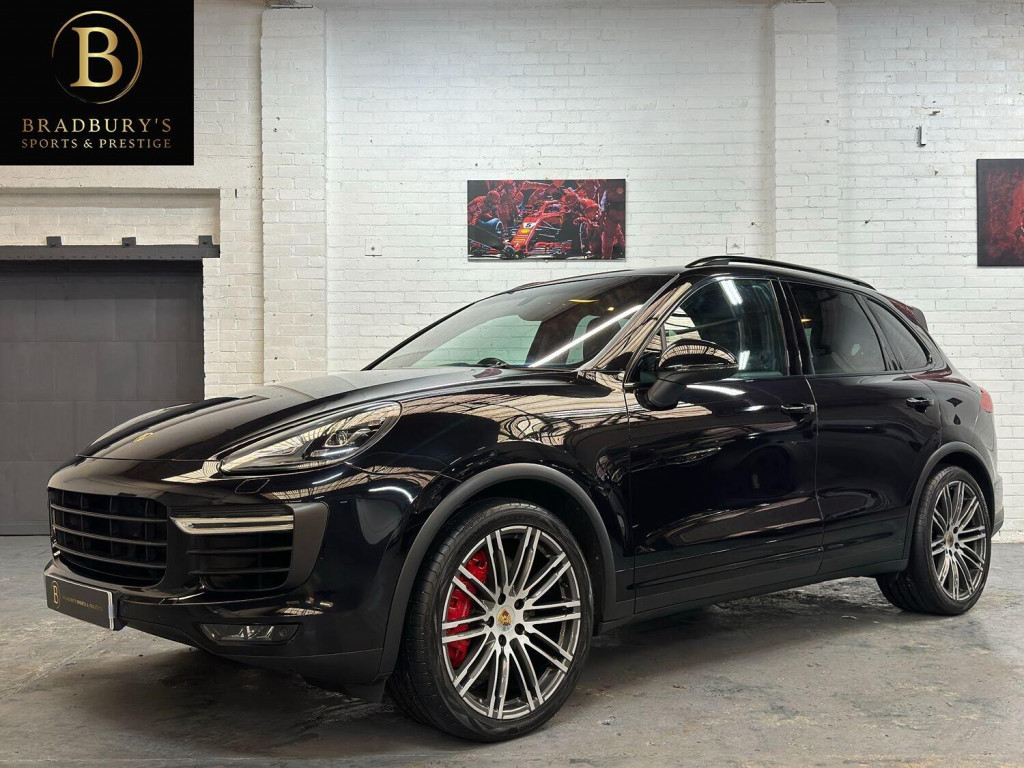 PORSCHE CAYENNE
