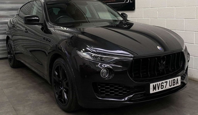 MASERATI LEVANTE 3.0 D V6