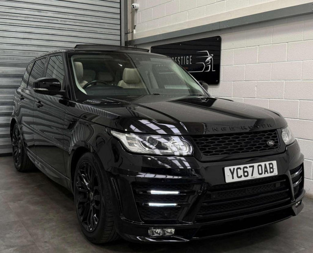 LAND ROVER RANGE ROVER SPORT 3.0 SD V6 HSE