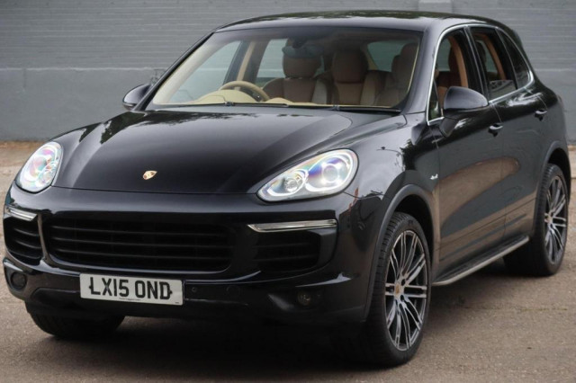 PORSCHE CAYENNE 4.2 TD V8 S
