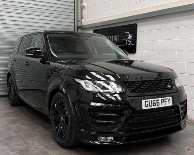 LAND ROVER RANGE ROVER SPORT 3.0 SD V6 HSE