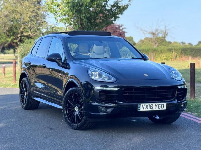 PORSCHE CAYENNE 3.0 TD V6