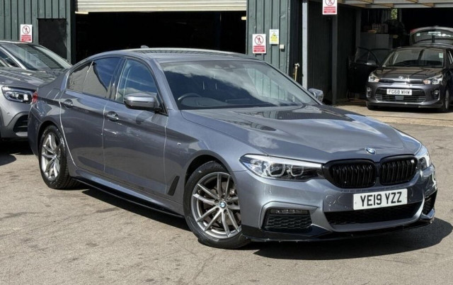BMW 5 SERIES 2.0 520i M Sport Saloon