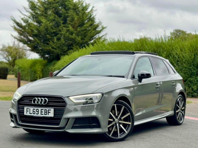 AUDI A3 2.0 TFSI 40 Black Edition