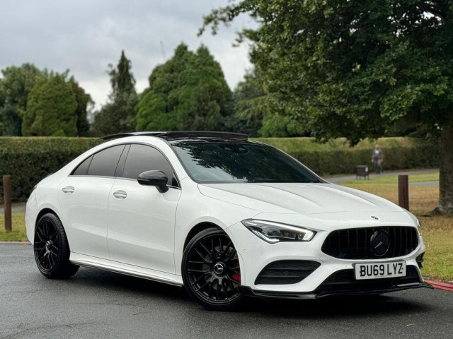 MERCEDES-BENZ CLA 2.0 CLA220 AMG Line