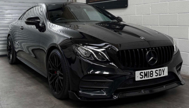 MERCEDES-BENZ E CLASS 2.0 E220d AMG Line