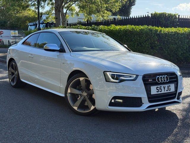 AUDI S5 3.0 TFSI V6 Black Edition