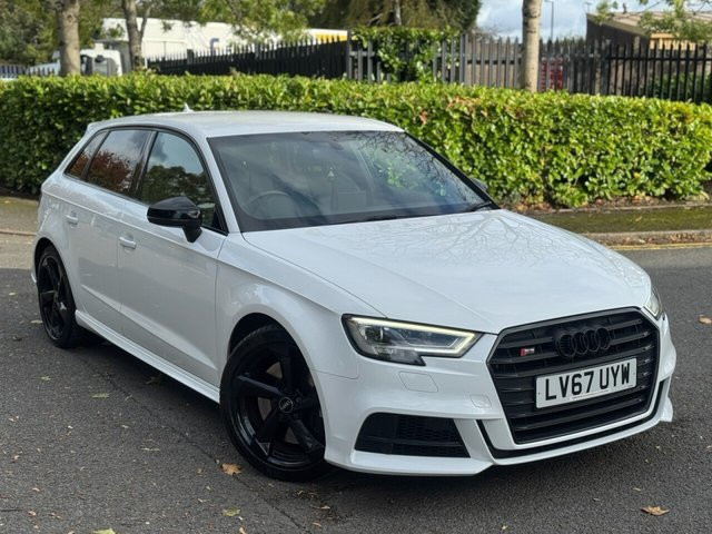 AUDI S3 2.0 TFSI Black Edition