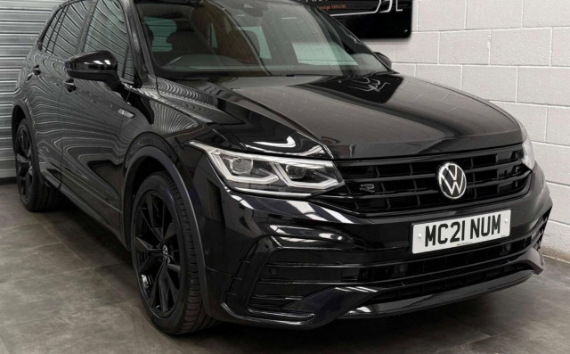 VOLKSWAGEN TIGUAN 1.5 TSI R-Line