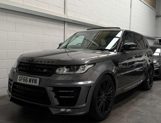 LAND ROVER RANGE ROVER SPORT 3.0 SD V6 HSE Dynamic