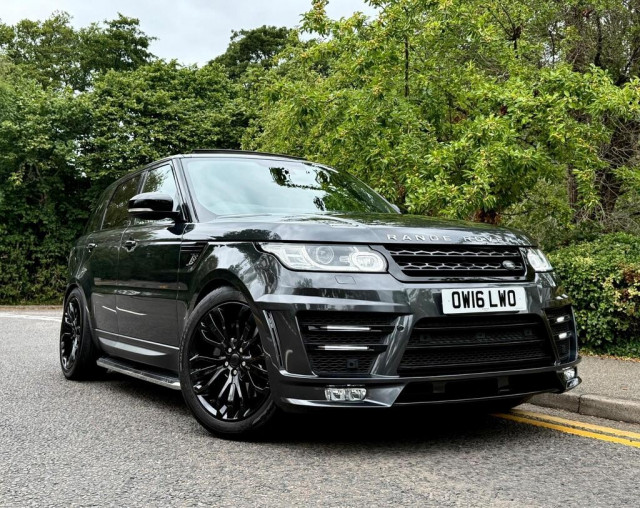 LAND ROVER RANGE ROVER SPORT 3.0 SD V6 HSE Dynamic