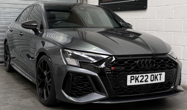 AUDI RS3 2.5 TFSI Carbon Black