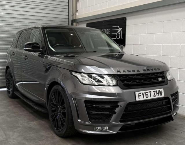 LAND ROVER RANGE ROVER SPORT 3.0 SD V6 HSE