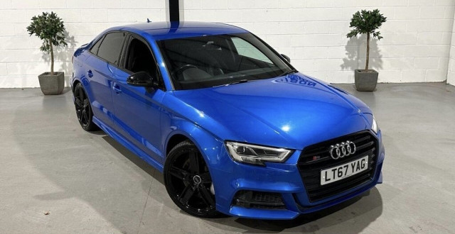 AUDI S3 2.0 TFSI Black Edition