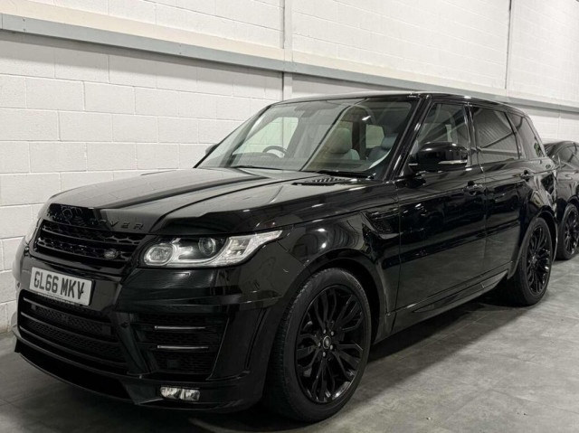 LAND ROVER RANGE ROVER SPORT 3.0 SD V6 HSE