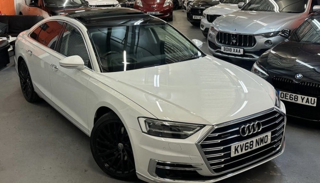 AUDI A8 3.0 TDI V6 50