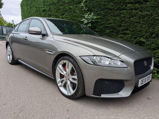JAGUAR XF
