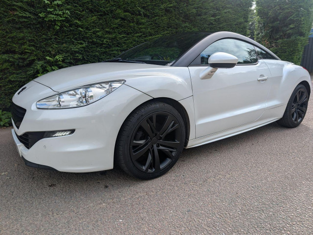 PEUGEOT RCZ