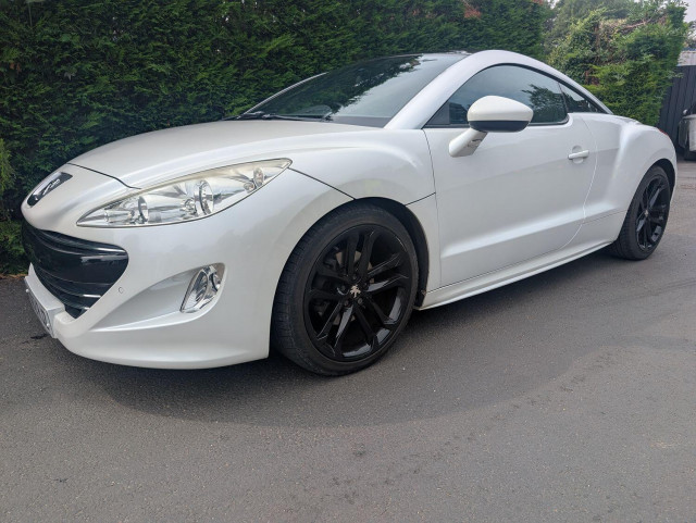 PEUGEOT RCZ
