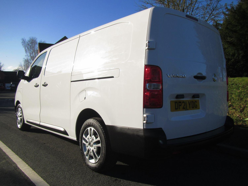 VAUXHALL VIVARO