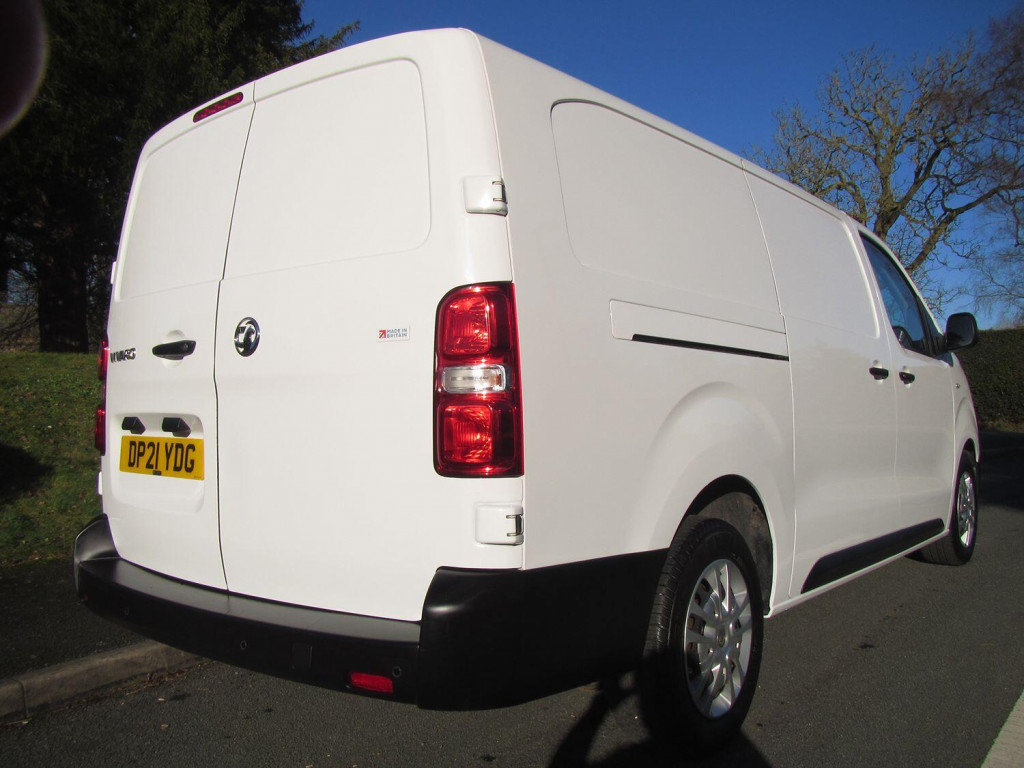 VAUXHALL VIVARO