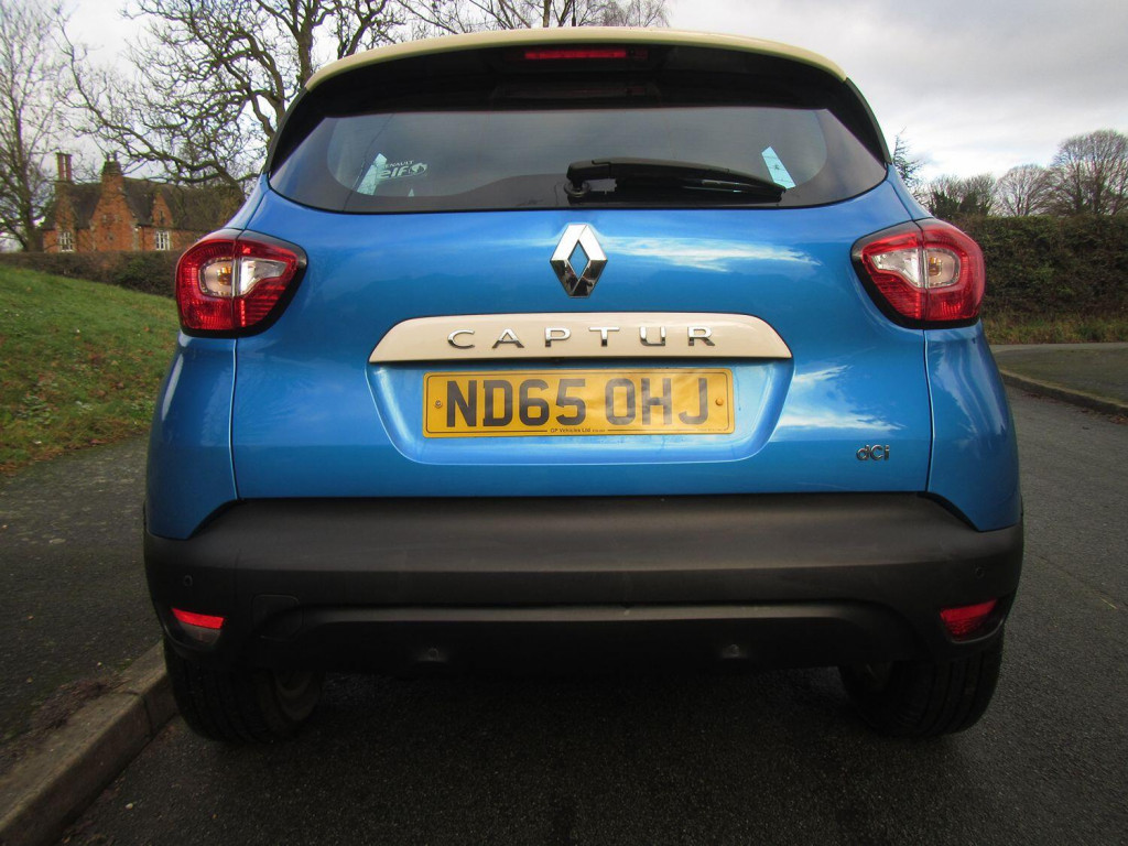 RENAULT CAPTUR