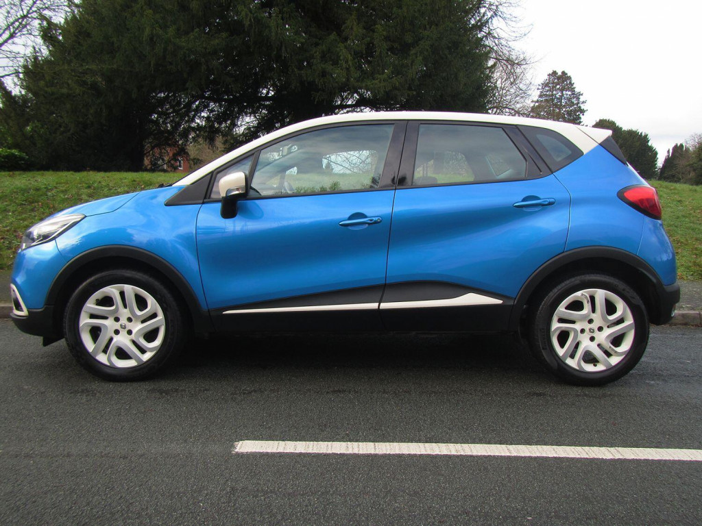 RENAULT CAPTUR