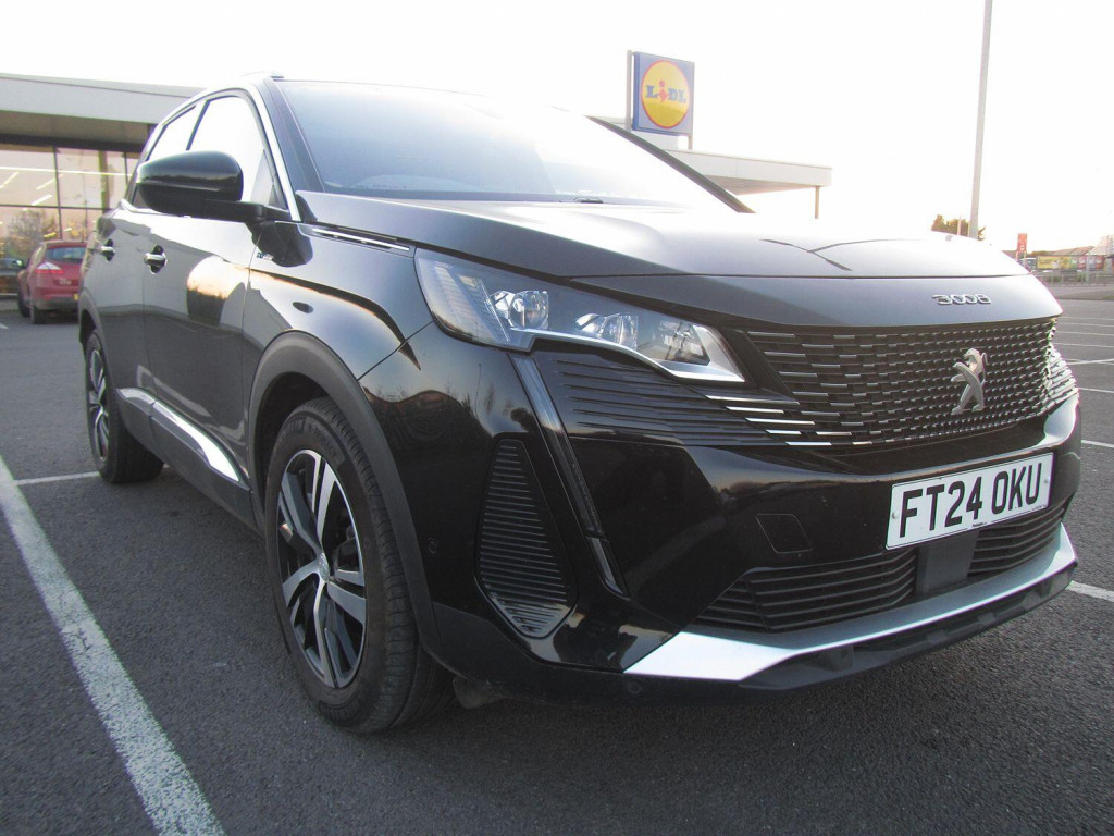 View PEUGEOT 3008 1.6 14.2kWh GT
