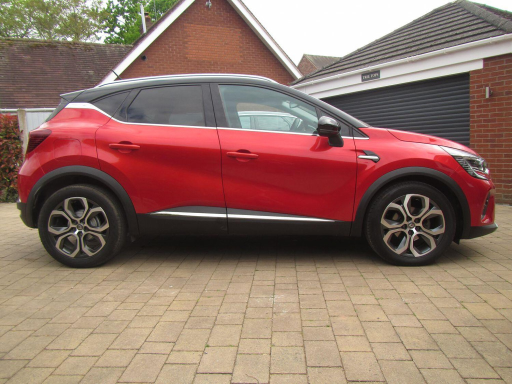 RENAULT CAPTUR