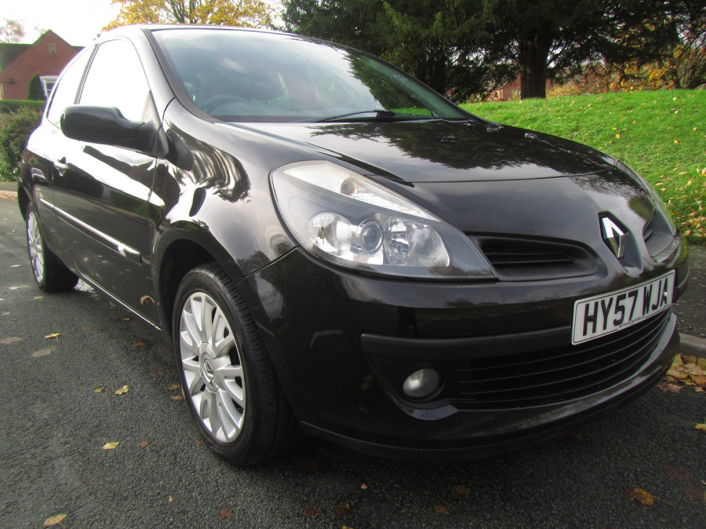 View RENAULT CLIO 1.4 16v Dynamique S