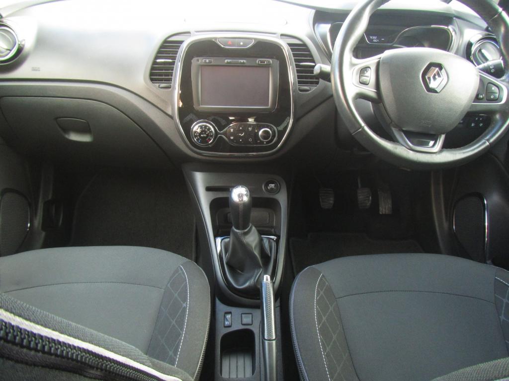 RENAULT CAPTUR