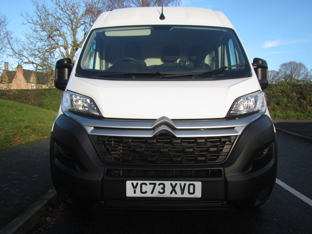 View CITROEN RELAY 2.2 BlueHDi 35 Enterprise Edition L3H2 - DAMAGED CAT S - DRIVE AWAY