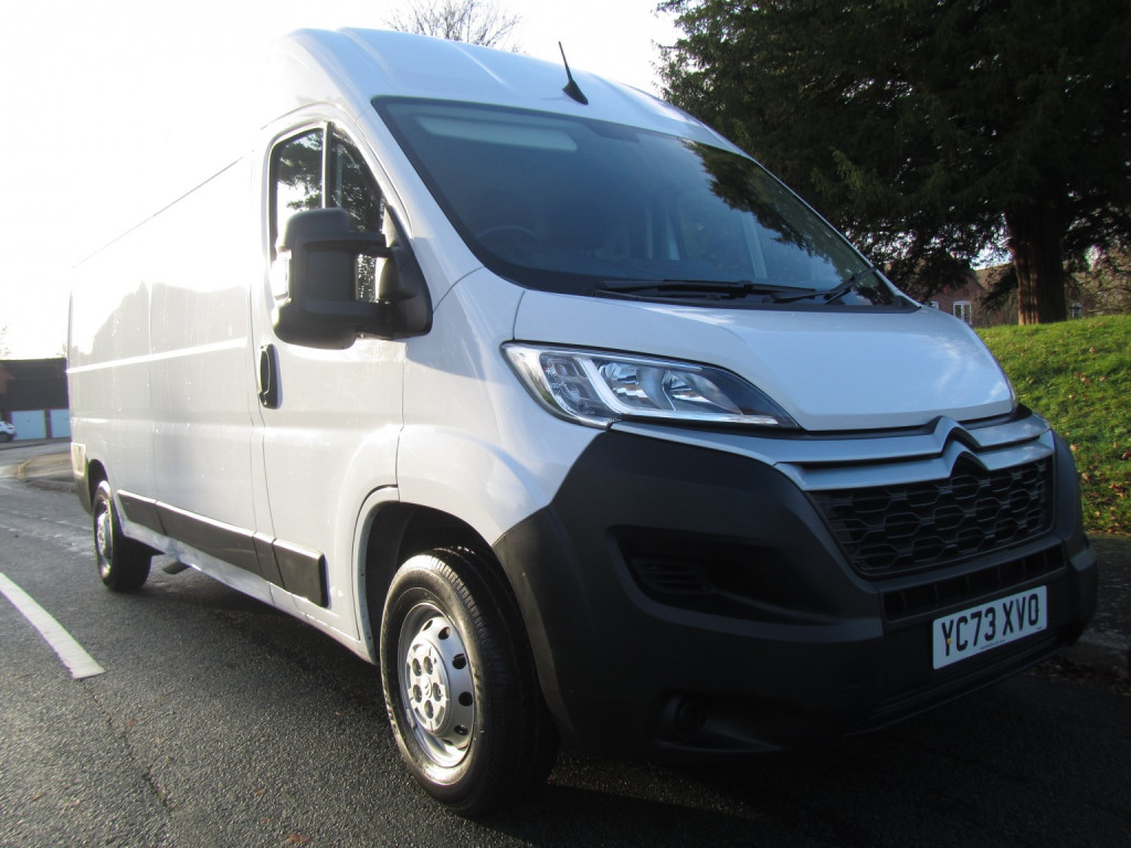 View CITROEN RELAY 2.2 BlueHDi 35 Enterprise Edition L3H2 - DAMAGED CAT S - DRIVE AWAY