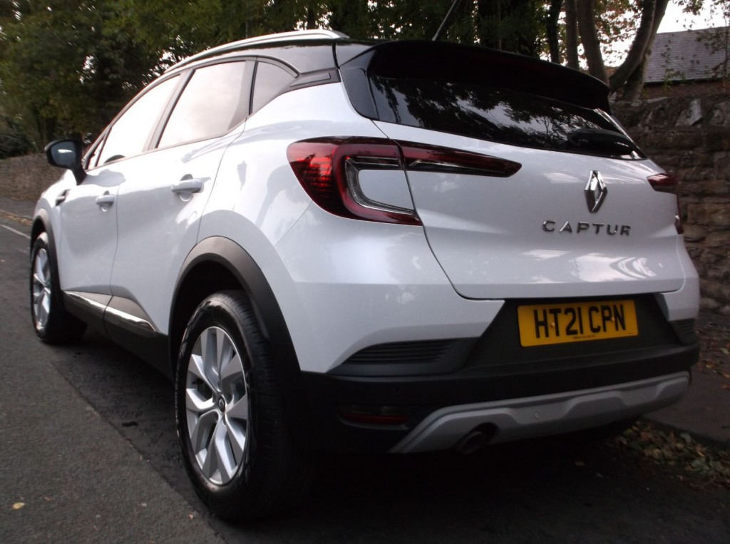 RENAULT CAPTUR