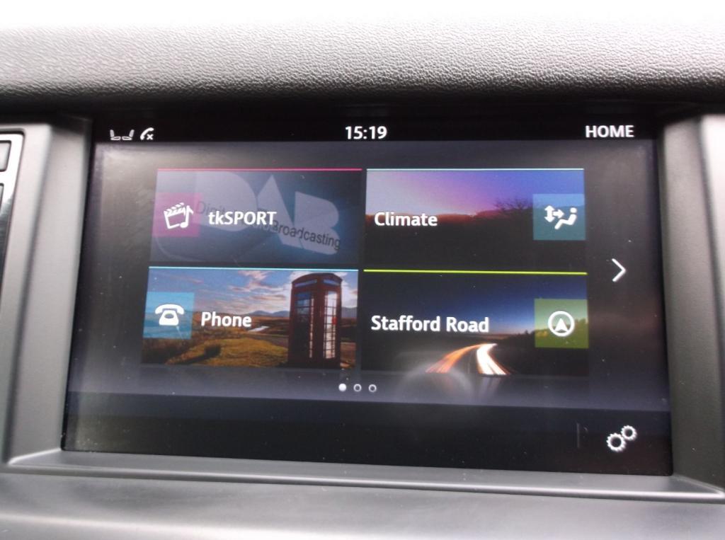 LAND ROVER DISCOVERY SPORT