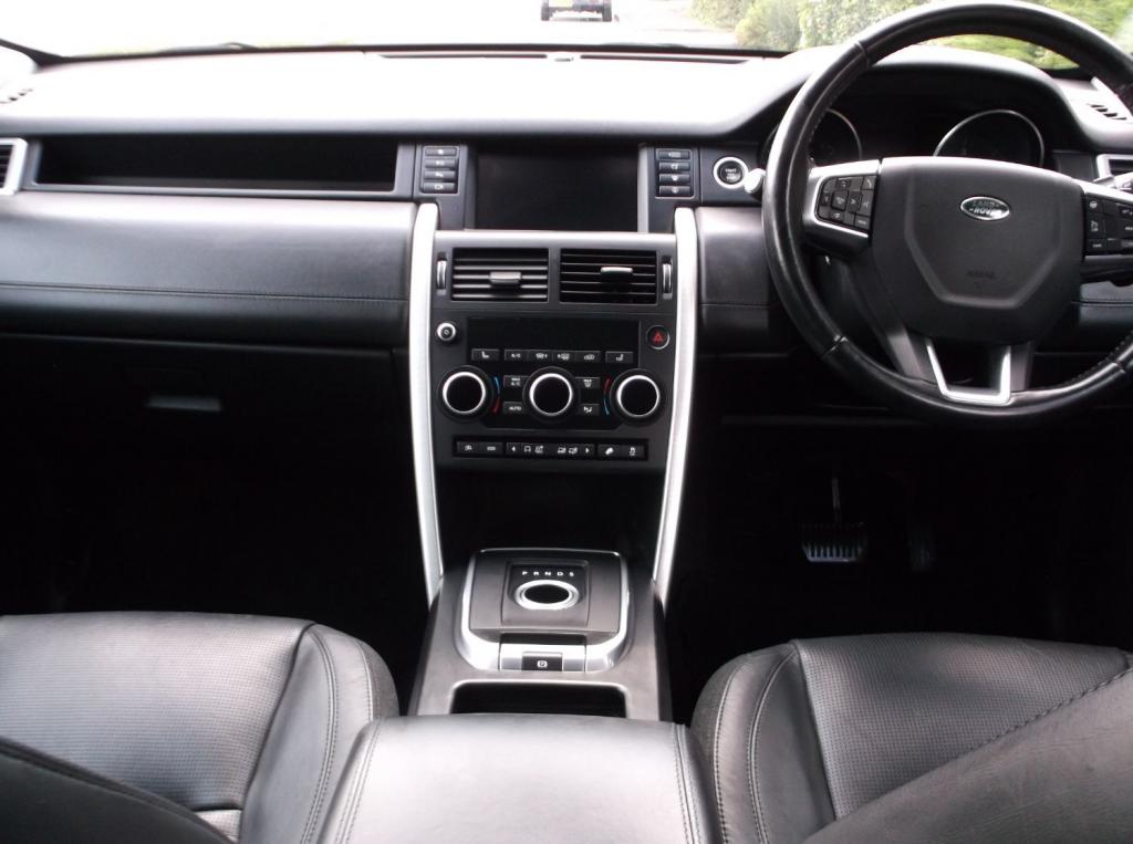 LAND ROVER DISCOVERY SPORT