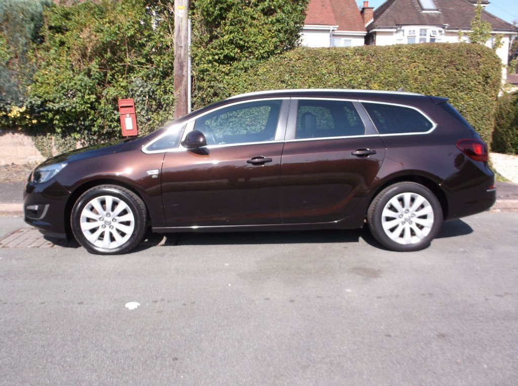 View VAUXHALL ASTRA ELITE CDTI