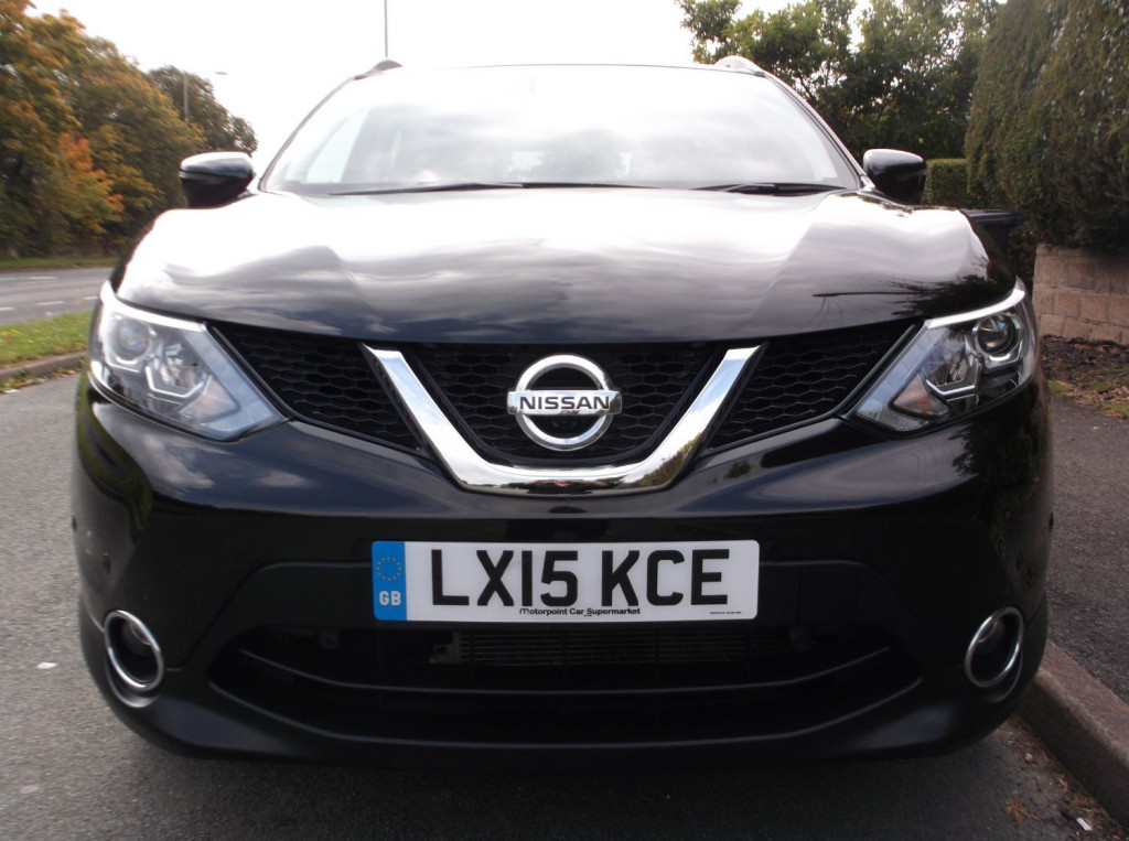 View NISSAN QASHQAI TEKNA DIG-T